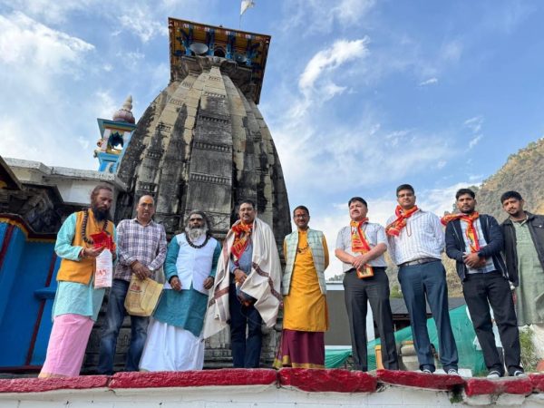 सचिव संस्कृति आईएएस युगल किशोर पंत ने केदारनाथ यात्रा पड़ावों पर पहुंचकर यात्रा तैयारियों का लिया जायजा।