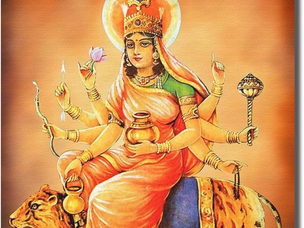 माँ चन्द्रघण्टा, देवी दुर्गा के नौ रूपों में से तीसरा स्वरूप